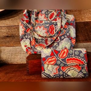 Vera Bradley Glenna + wallet set